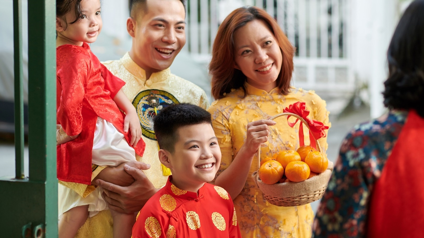 visiting-family-for-lunar-new-year-2022-01-19-20-25-11-utc